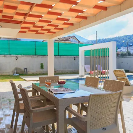 Hisar Prestige A וילה *